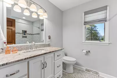 12024 W Woodcrest Cir, Franklin, WI 53132 - Photo 13