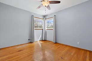 2951 S 101st St, West Allis, WI 53227 - Photo 11