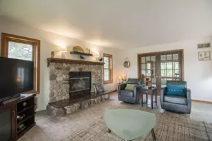 W204N4833 Lannon Rd, Menomonee Falls, WI 53051 - Photo 19