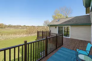 W204N4833 Lannon Rd, Menomonee Falls, WI 53051 - Photo 13