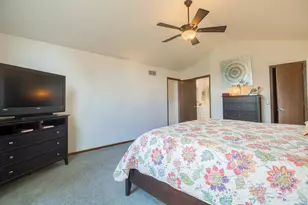 W204N4833 Lannon Rd, Menomonee Falls, WI 53051 - Photo 25