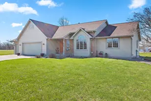 6732 Apple Blossom Ln, Wrightstown, WI 54126 - Photo 31