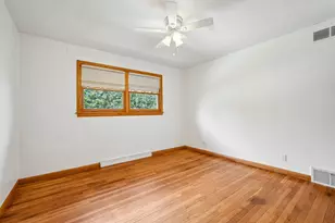 21715 Hillcrest Dr, Brookfield, WI 53186 - Photo 25