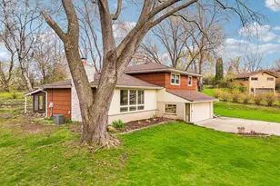 21715 Hillcrest Dr, Brookfield, WI 53186 - Photo 35