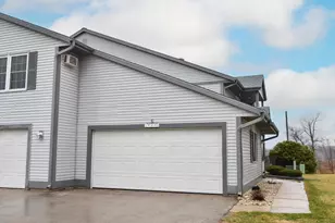 810 Rockingham Ct, West Bend, WI 53090 - Photo 29