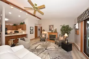 810 Rockingham Ct, West Bend, WI 53090 - Photo 33