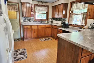 127 S 3rd Ave, Plainfield, WI 54966 - Photo 9
