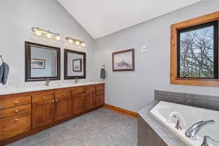 6635 Deerpath Rd, Lyons, WI 53147 - Photo 21