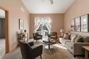 885 Cumberland Ln, Port Washington, WI 53074 - Photo 7