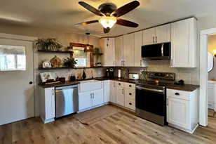 209 College Ave, Watertown, WI 53094 - Photo 9