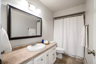 1452 N Lapham St, Oconomowoc, WI 53066 - Photo 13