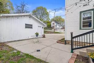140 Spring St, Waukesha, WI 53188 - Photo 35