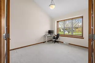 210 Hunters Xing S -, Slinger, WI 53086 - Photo 29