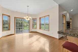 210 Hunters Xing S -, Slinger, WI 53086 - Photo 23