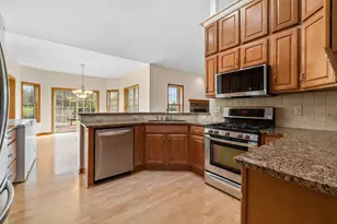 210 Hunters Xing S -, Slinger, WI 53086 - Photo 27