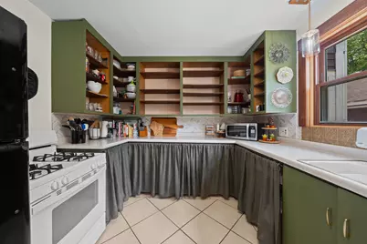 108  Grove Ave, Genoa City, WI 53128 - Photo 7