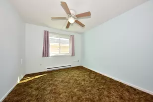 10237 Whitnall Edge Dr, Franklin, WI 53132 - Photo 17