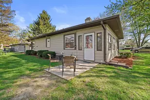 N6637 Juniper Rd, Sugar Creek, WI 53121 - Photo 33