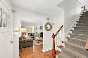 2162 N 74th St, Wauwatosa, WI 53213 - Photo 5