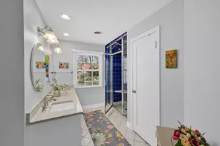 2162 N 74th St, Wauwatosa, WI 53213 - Photo 23