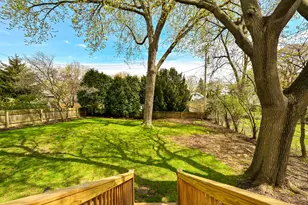 2162 N 74th St, Wauwatosa, WI 53213 - Photo 35