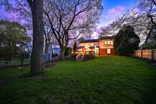 2162 N 74th St, Wauwatosa, WI 53213 - Photo 33