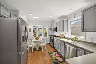 2162 N 74th St, Wauwatosa, WI 53213 - Photo 13