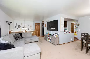 1113 Laurie Dr, Fort Atkinson, WI 53538 - Photo 5