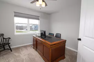 19677 Yorktown Pl, Bristol, WI 53104 - Photo 39