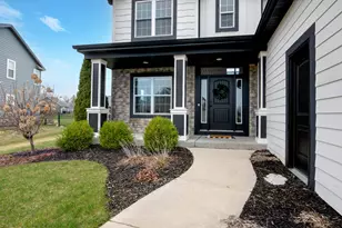 19677 Yorktown Pl, Bristol, WI 53104 - Photo 5