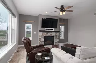 19677 Yorktown Pl, Bristol, WI 53104 - Photo 21