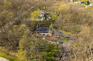 4550 W Thorncrest Dr, Franklin, WI 53132 - Photo 35