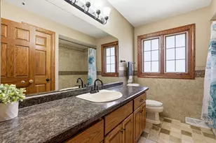 4550 W Thorncrest Dr, Franklin, WI 53132 - Photo 25