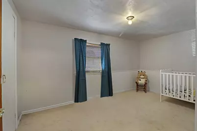 2026 N Wisconsin St, Racine, WI 53402 - Photo 17