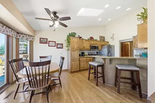 W136N6719 Claas Rd, Menomonee Falls, WI 53051 - Photo 13