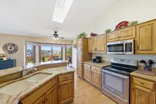 W136N6719 Claas Rd, Menomonee Falls, WI 53051 - Photo 3
