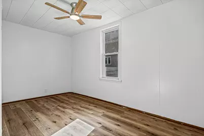 2135  Market St, La Crosse, WI 54601 - Photo 15