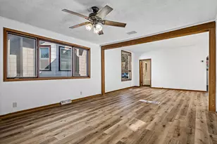 2135 Market St, La Crosse, WI 54601 - Photo 7