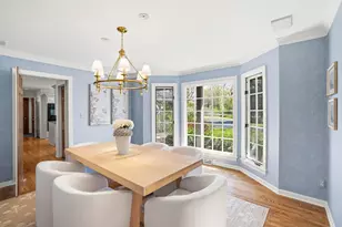9731 N Hilltop Ln, Mequon, WI 53092 - Photo 31