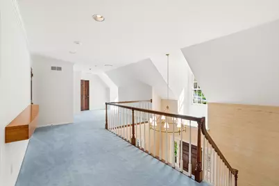 9731 N Hilltop Ln, Mequon, WI 53092 - Photo 51