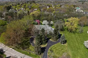 9731 N Hilltop Ln, Mequon, WI 53092 - Photo 5
