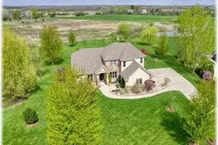 15328 Kingston Way, Racine, WI 53126 - Photo 1