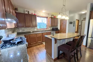 15328 Kingston Way, Racine, WI 53126 - Photo 7