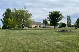 15328 Kingston Way, Racine, WI 53126 - Photo 3