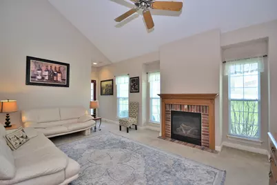 1530  Roxbury Way #126, Waukesha, WI 53186 - Photo 7