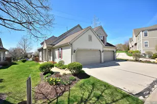 1530 Roxbury Way, Waukesha, WI 53186 - Photo 3