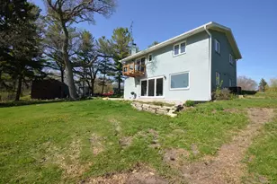 N7221 McCabe Rd, Richmond, WI 53190 - Photo 5