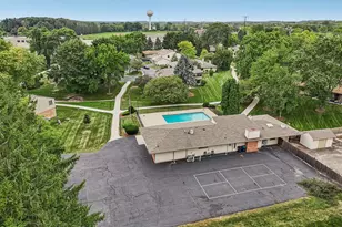 11013 N Elder Tree Ct, Mequon, WI 53092 - Photo 53