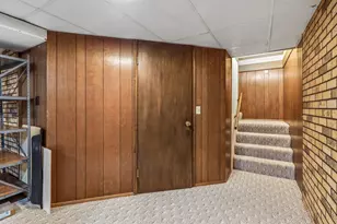 11013 N Elder Tree Ct, Mequon, WI 53092 - Photo 31