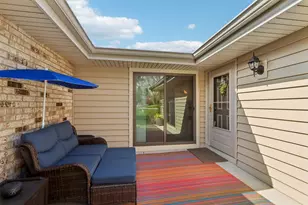 11013 N Elder Tree Ct, Mequon, WI 53092 - Photo 7